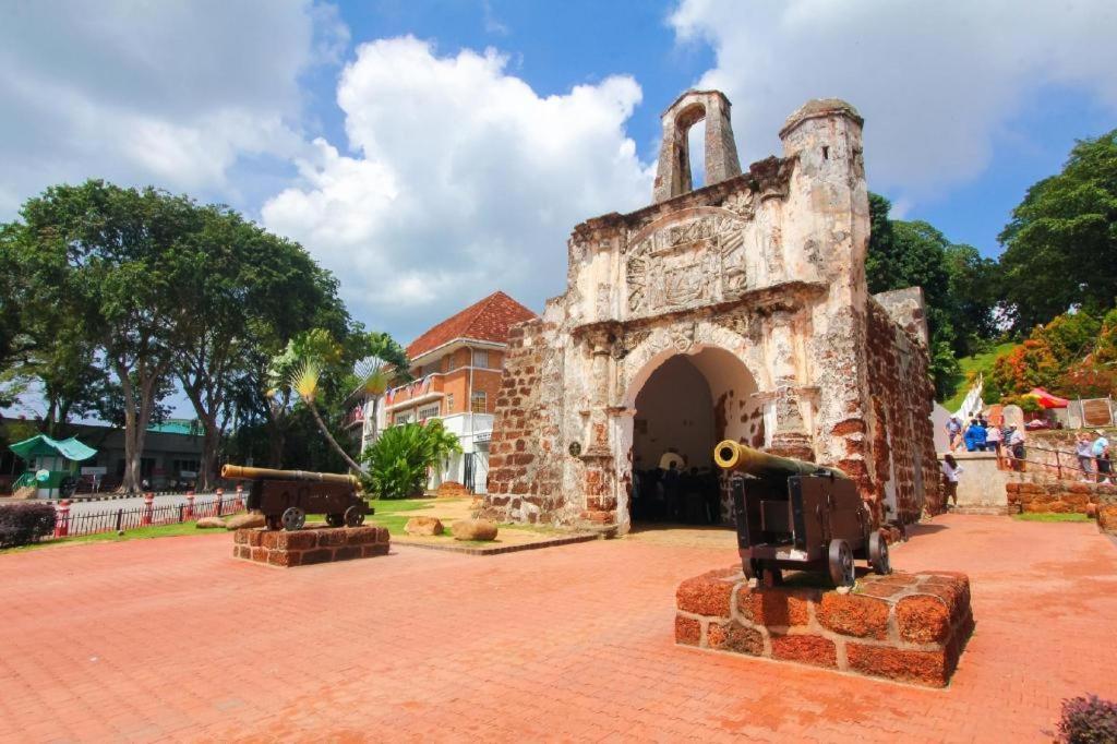 Hatten Place Melaka Zewnętrze zdjęcie Malacca Stadthuys